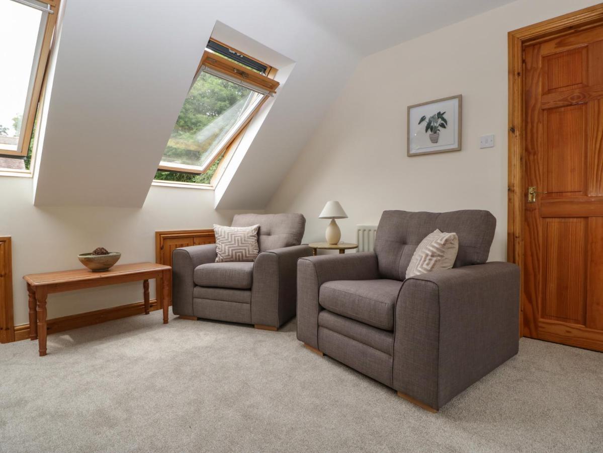 Whitlow Lodge Annex 글로스터 외부 사진